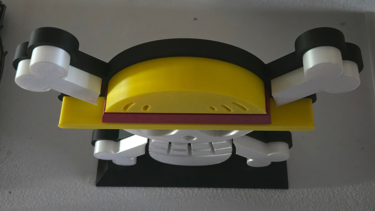 One Piece Straw Hat Jolly Roger – 3D-Printed Desk Stand