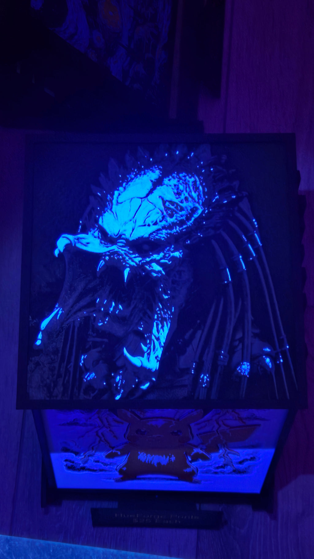 Predator Skeleton Warrior – Framed UV-Reactive HueForge Art